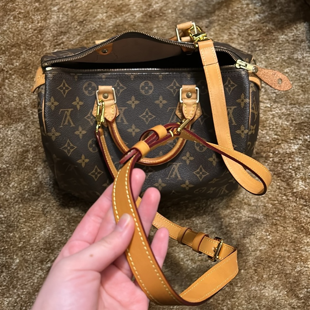 Louis Vuitton Monogram Brown Handbag - Picture 5 of 12